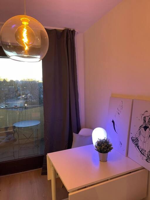 Schickes Apartment Mit Balkon In دوسلدورف المظهر الخارجي الصورة